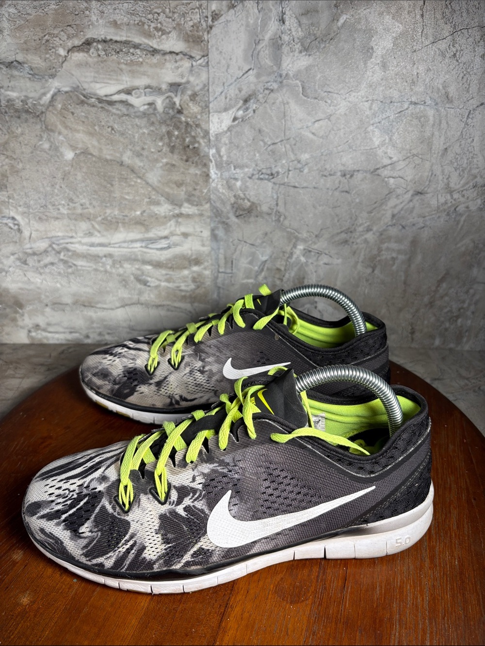 Nike Free 5.0 TR Fit 5 Woman’s 9 Athletic Running Shoes